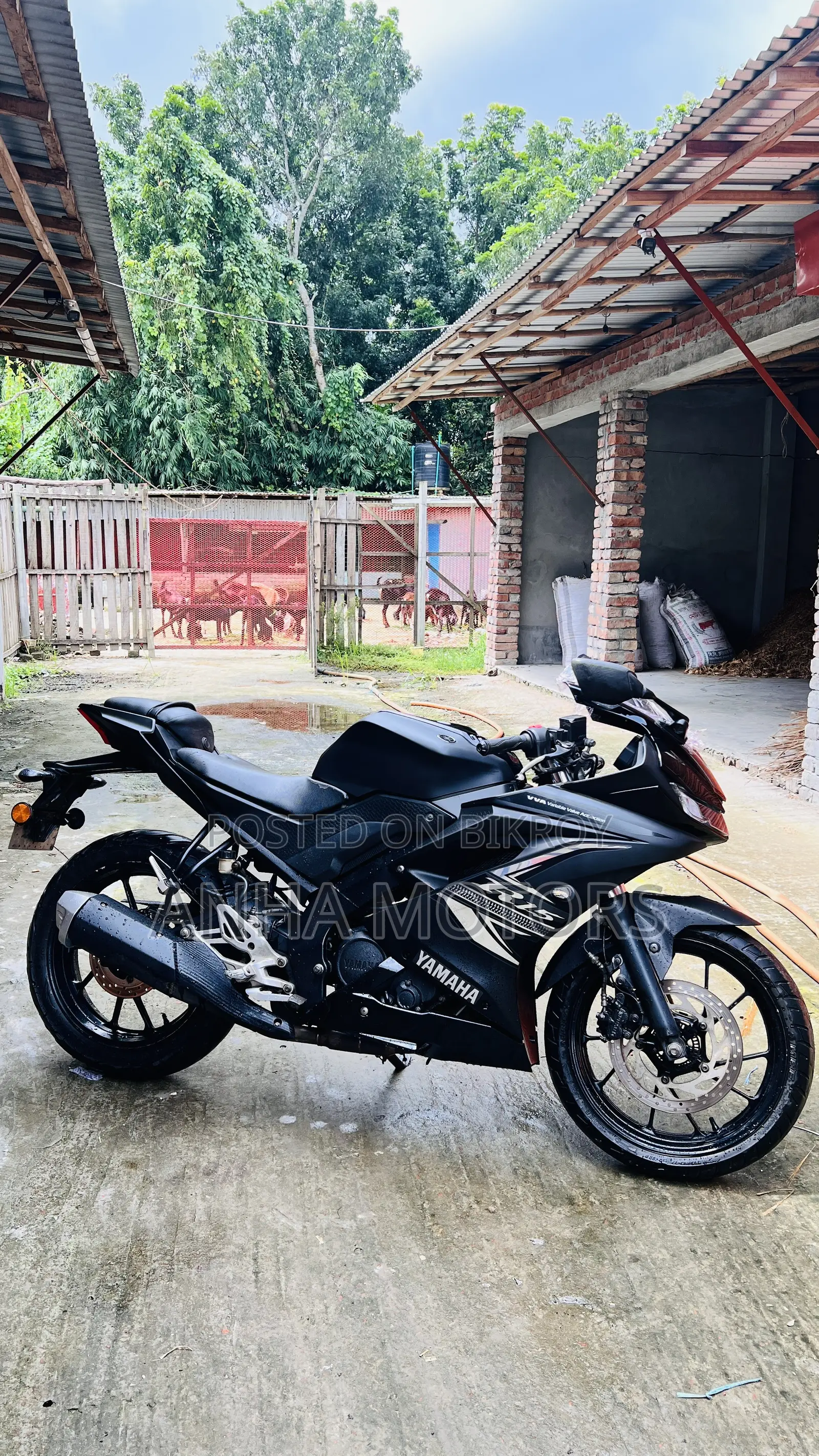 Yamaha R15 V3 2020 Black