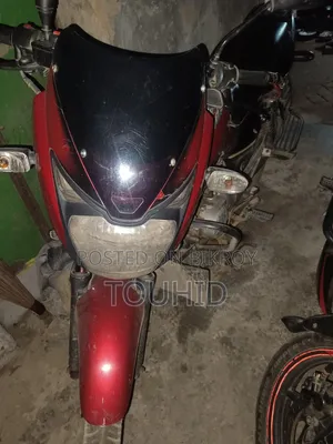 Bajaj Pulsar 150 2013 Red