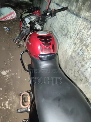 Bajaj Pulsar 150 2013 Red