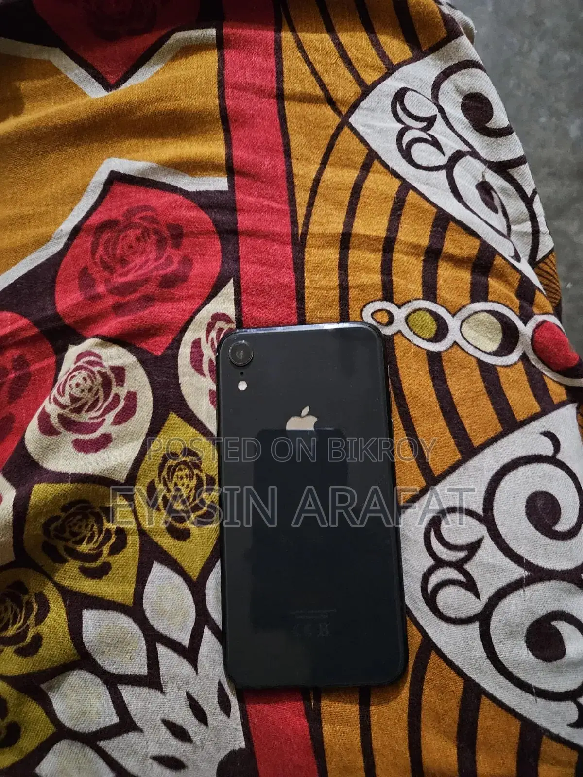 অ্যাপল আইফোন এক্সআর ১২৮ জিবি ব্ল্যাক