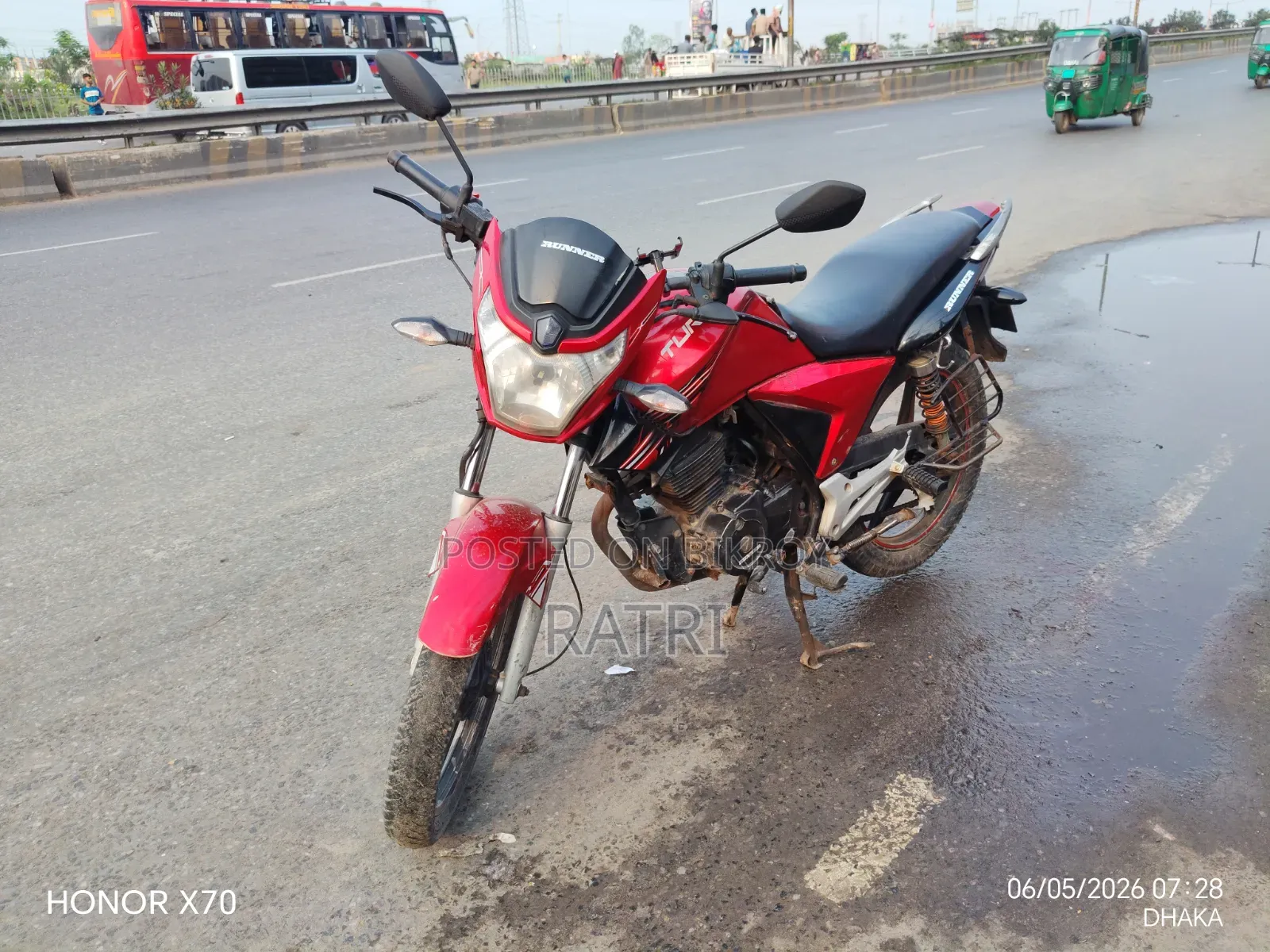 রানার টার্বো ১২৫ ২০১৭ লাল
