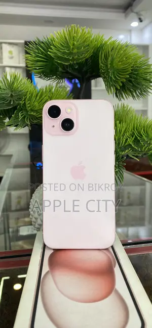 Apple iPhone 15 128 GB Pink