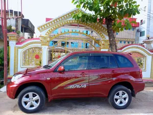 Toyota RAV4 2004 Maroon