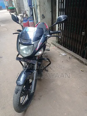 হিরো ২০১০ কালো