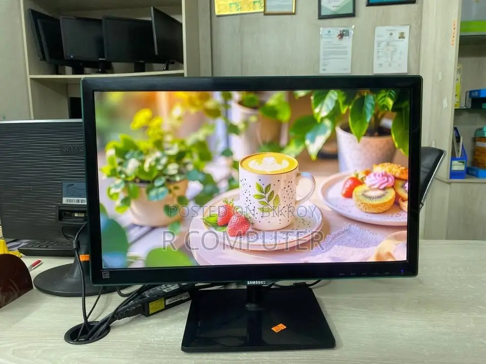 Samsung 22" Monitor, Resolution (1280X1024),Full HD