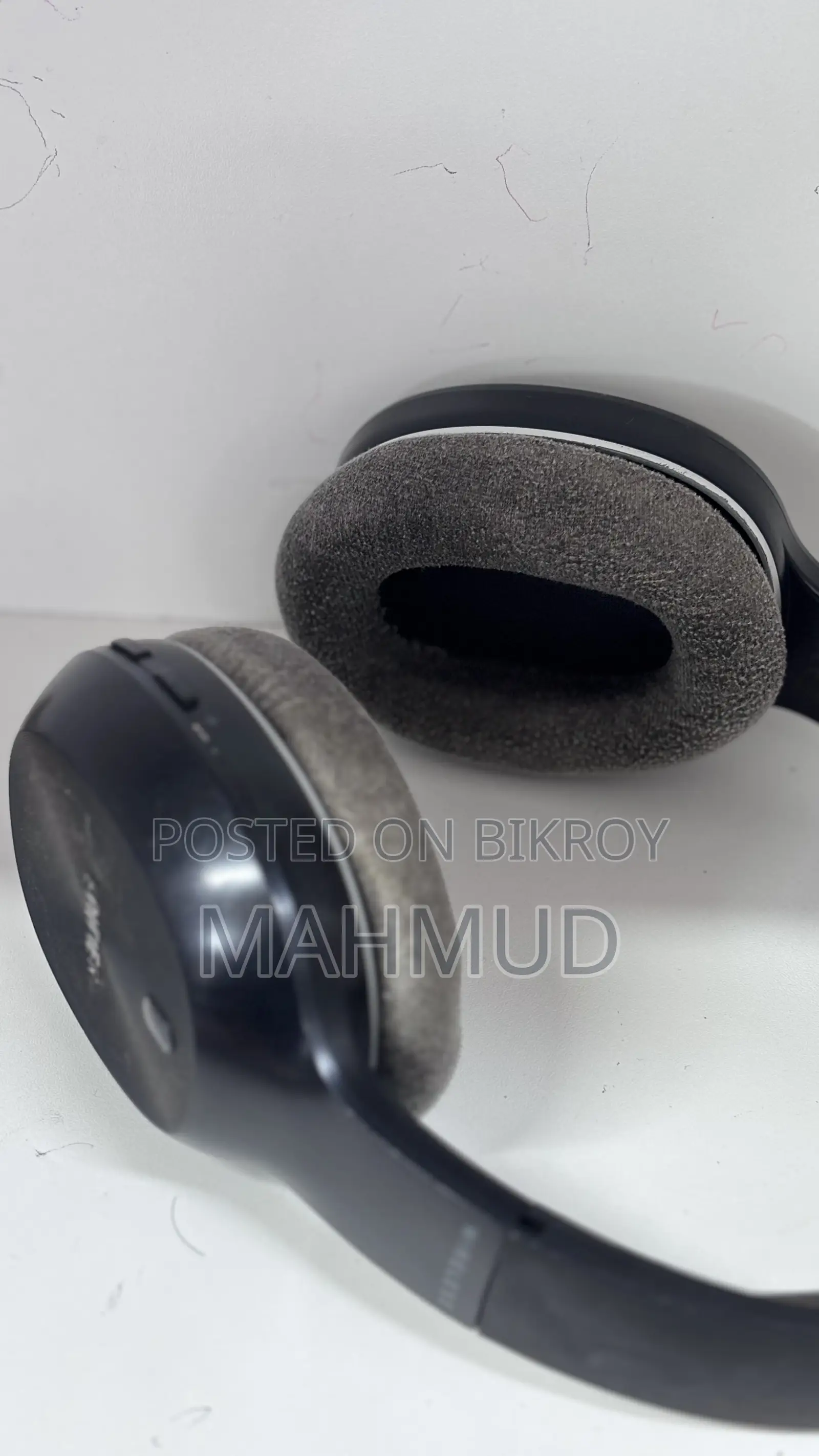 এডিফায়ার ৮০০বিটি হেডফোন