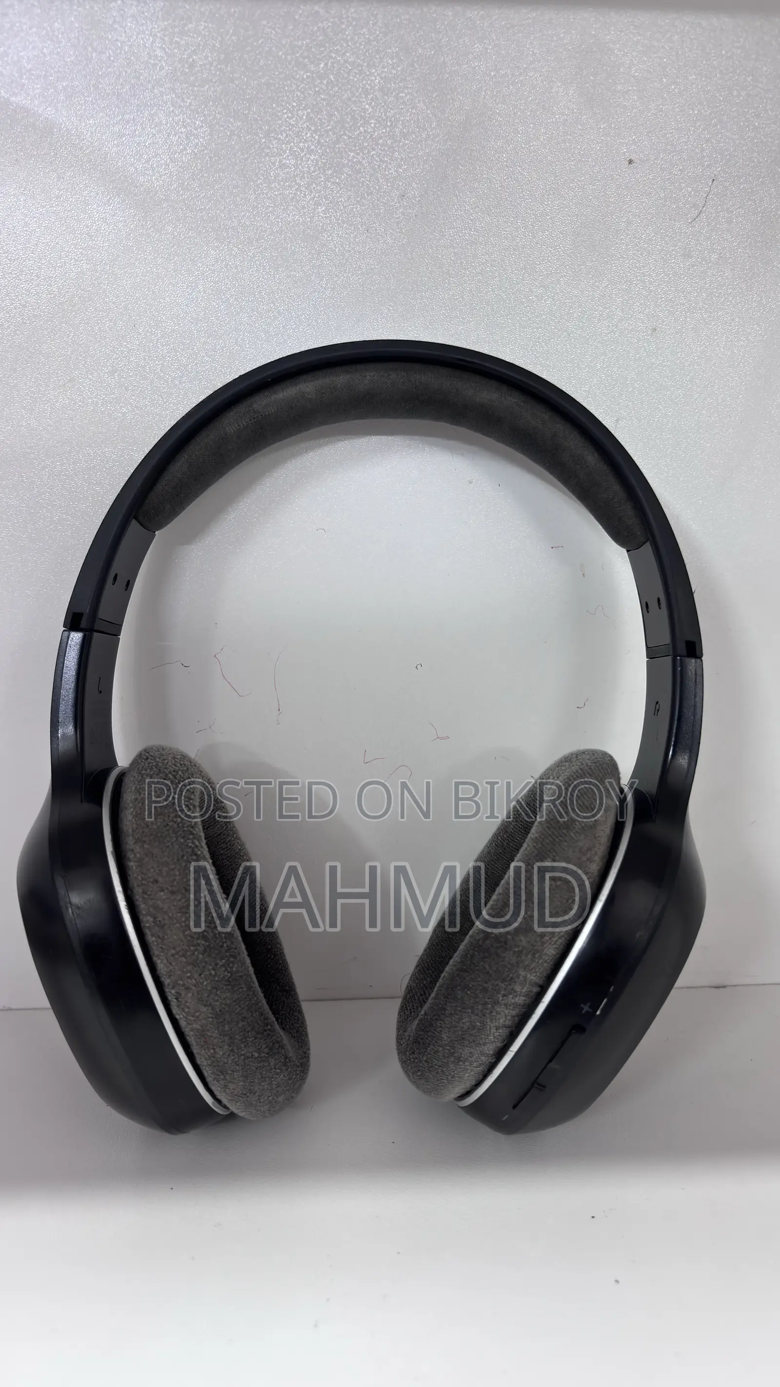 এডিফায়ার ৮০০বিটি হেডফোন