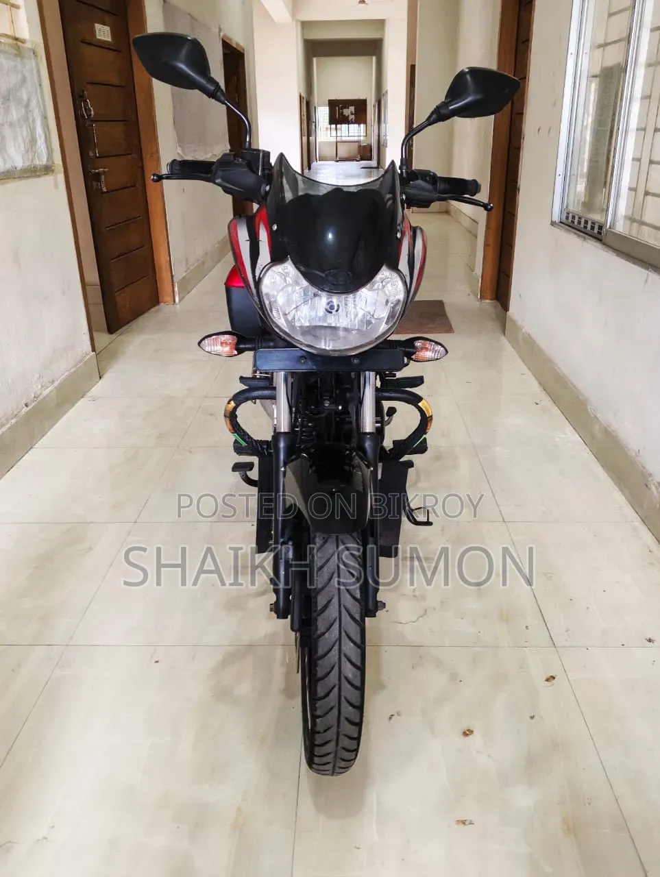 Bajaj Discover 125 2022 Black