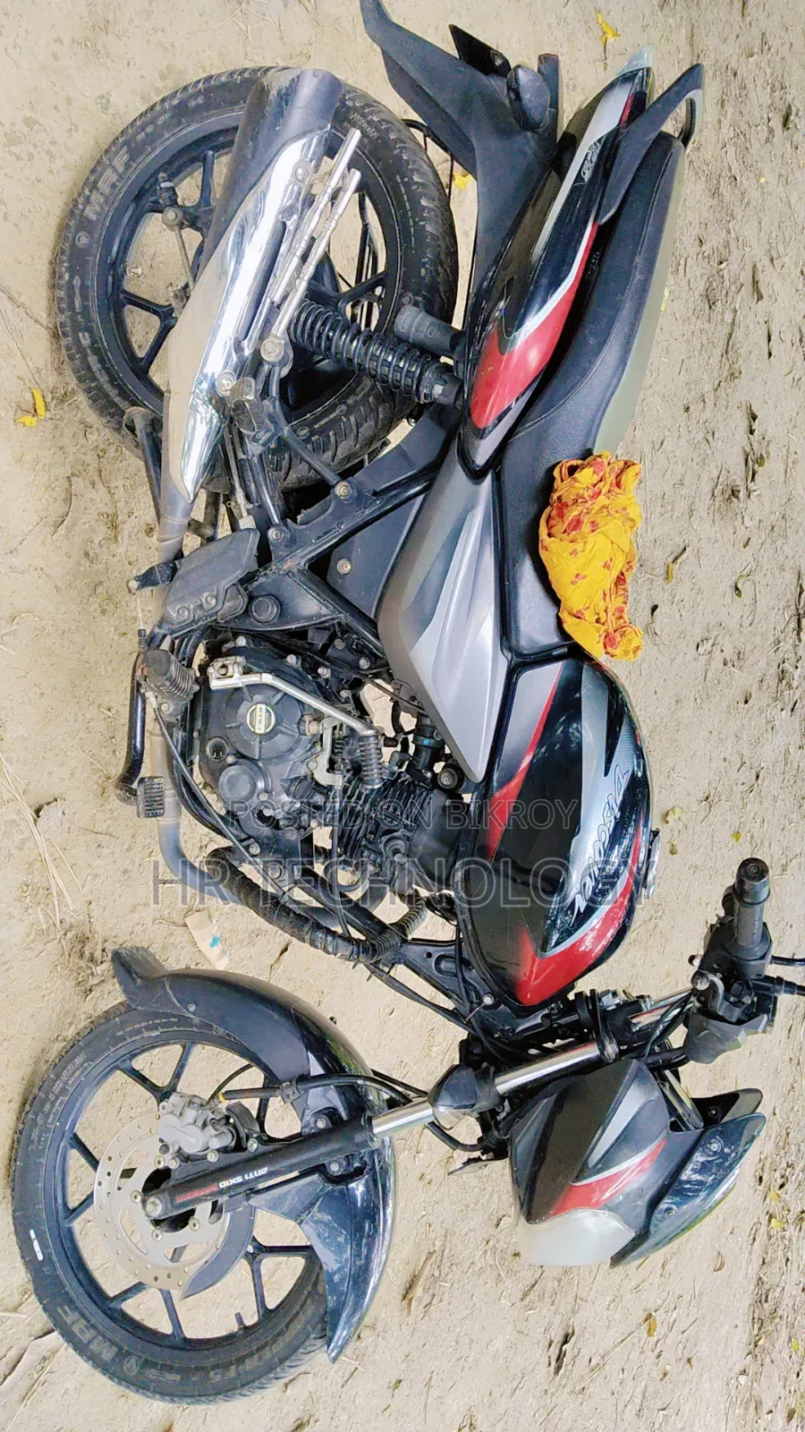 Bajaj Discover 125 ২০২১ অরেঞ্জ
