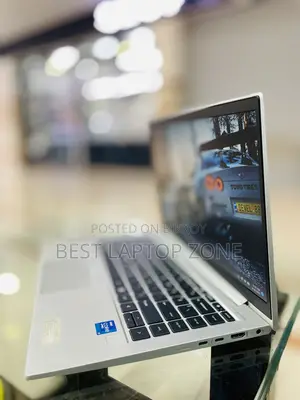 Laptop HP EliteBook 830 G8 16GB Intel Core I7 SSD 512GB