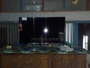 Singer TV 43 inches. Used for 4 months