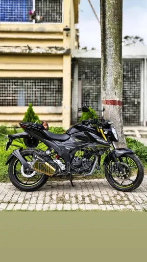 New Suzuki Gixxer 2025 Black