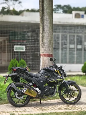 New Suzuki Gixxer 2025 Black