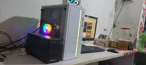 Desktop Computer Samsung 8GB Intel Core I3 SSD 1TB