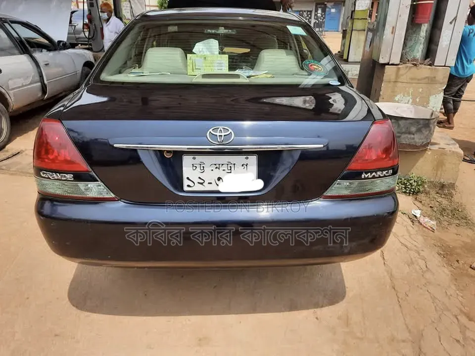 Toyota Mark II 2003 Blue