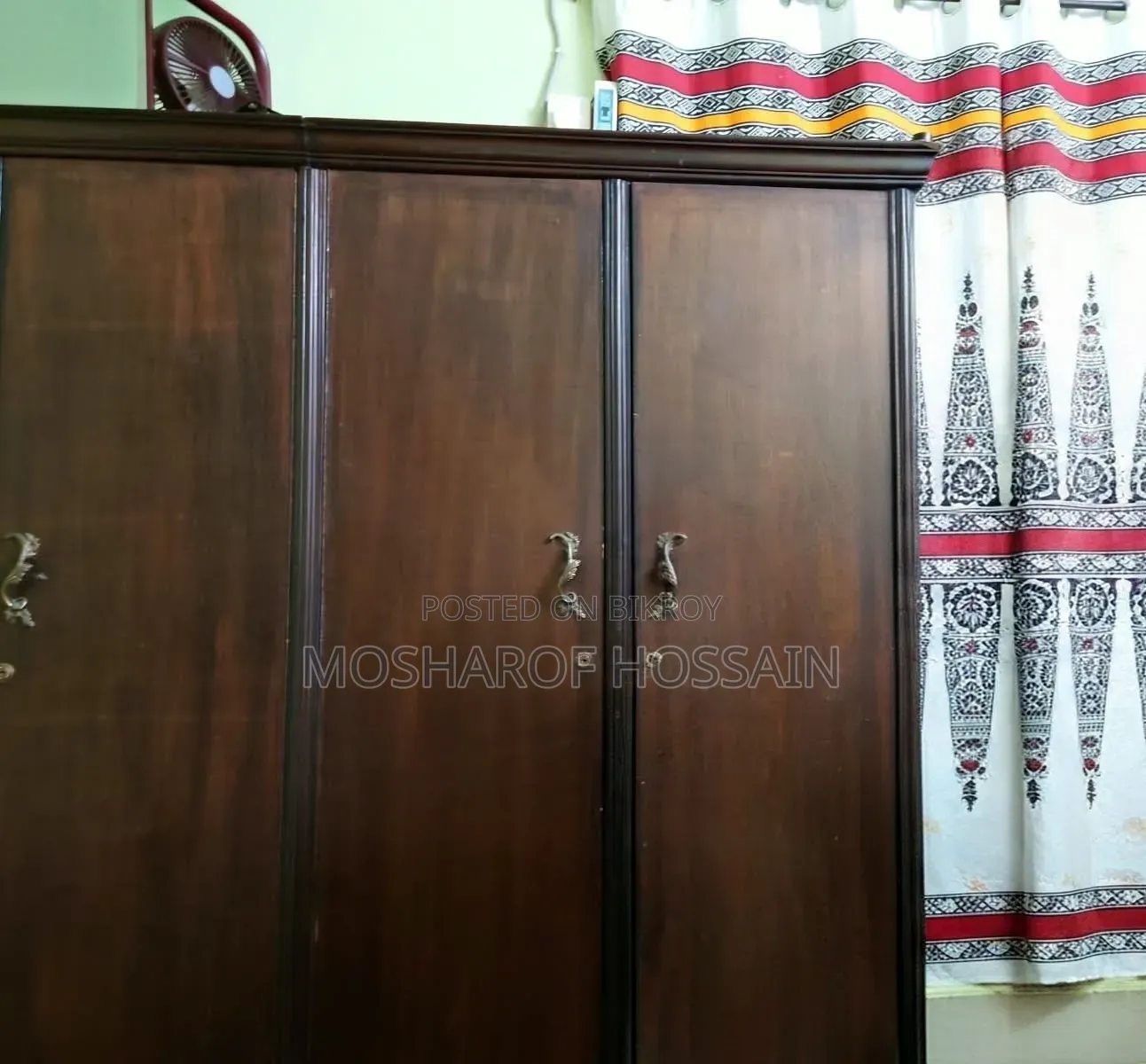 4 Part Antique Good Condition Almirah/Wardrobes Sale