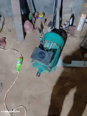 5bdrm Farm House in ইলেকট্রিক মটর ৫ ঘোড়া, Nawabganj for sale