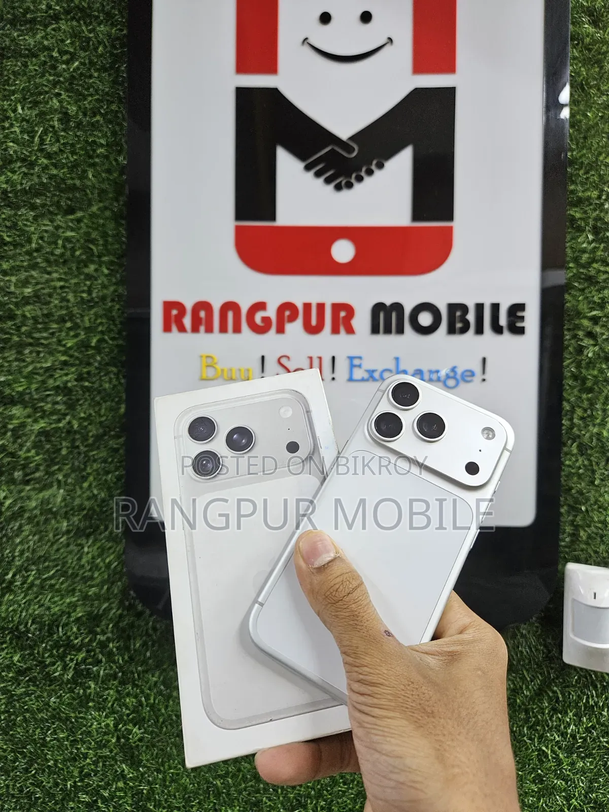 অ্যাপল আইফোন ১৭ প্রো ২৫৬ জিবি