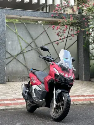 Honda 2015 Red