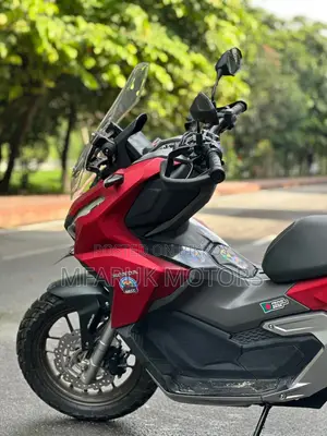 Honda 2015 Red