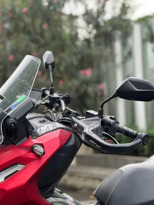 Honda 2015 Red