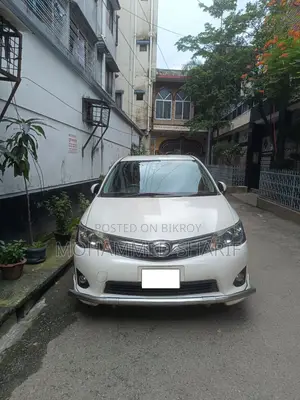 Toyota Corolla Fielder 1.5 Petrol AWD 2013 Pearl
