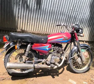 হোন্ডা ২০০৭ লাল
