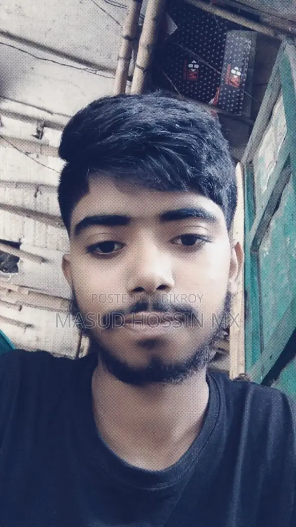 লেয়ার মুরগির খামারে শ্রমিক নিয়োগ