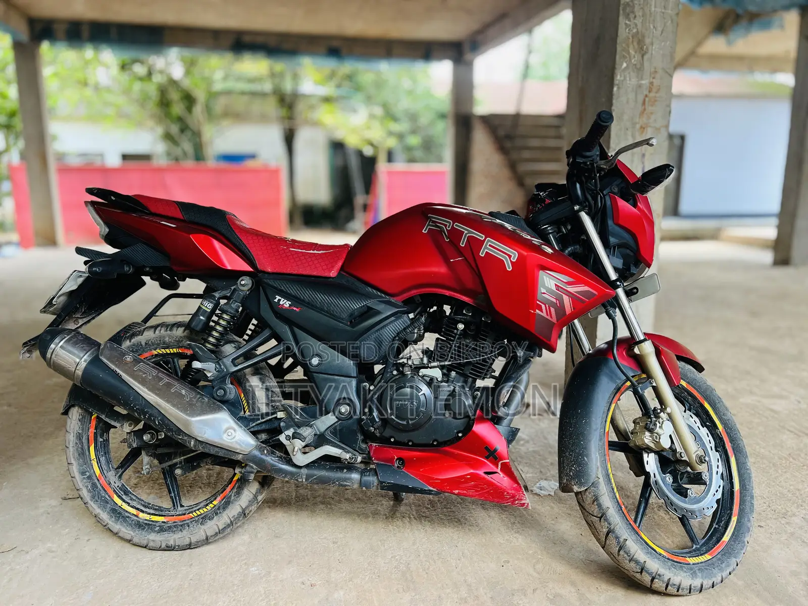 TVS Apache RTR 160 2V 2018 Red