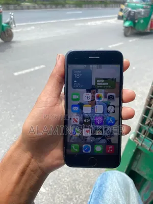 Apple iPhone 7 32 GB Black