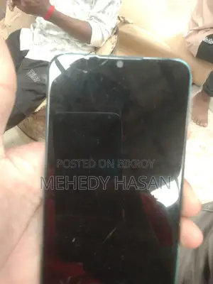 Symphony Z33 32 GB Green