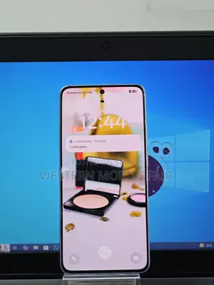Oppo F27 128 GB Gold