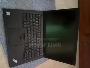 Laptop Lenovo ThinkPad T490s 16GB Intel Core i7 SSD 256GB