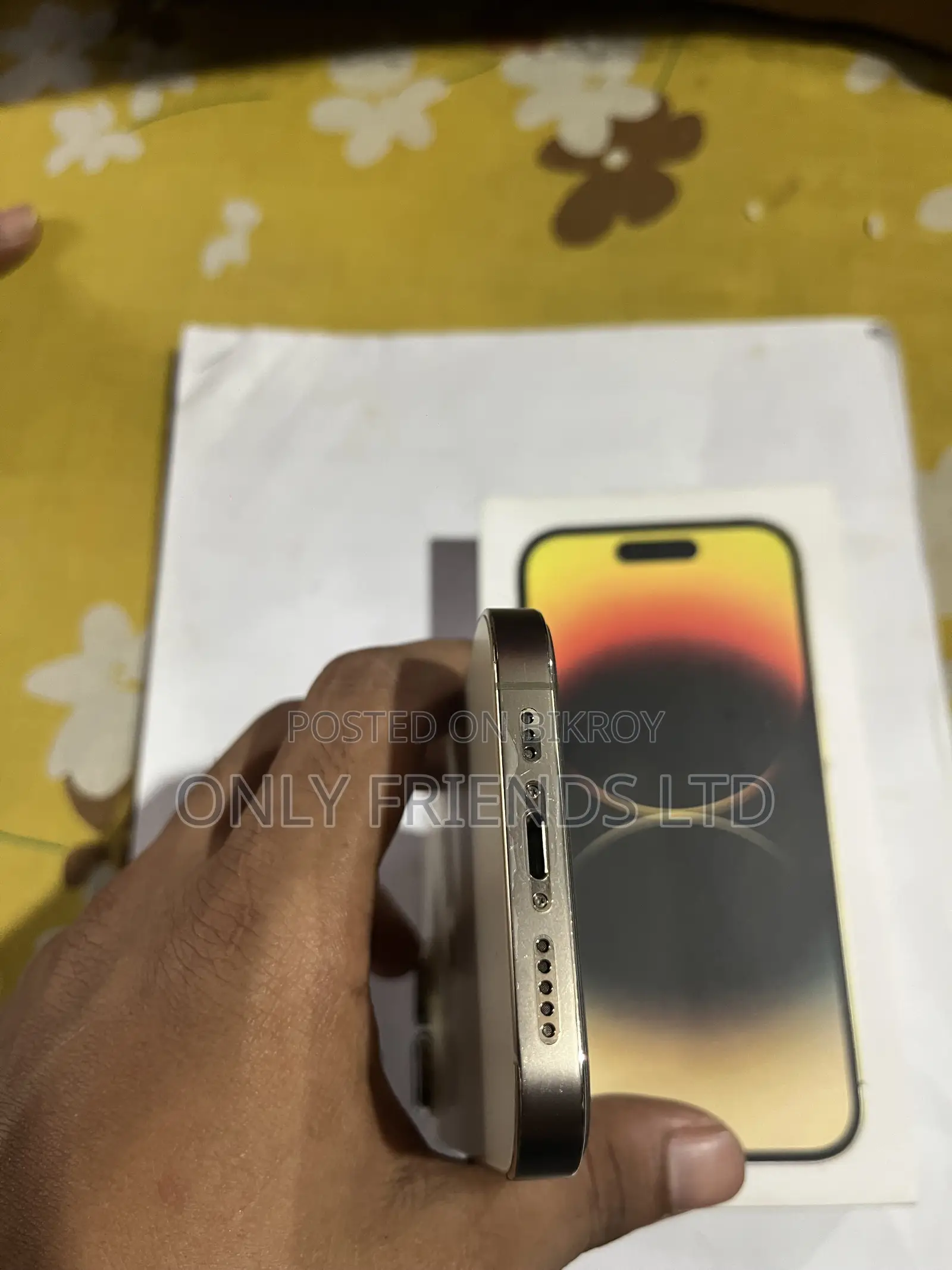 New Apple iPhone 14 Pro 256 GB Gold