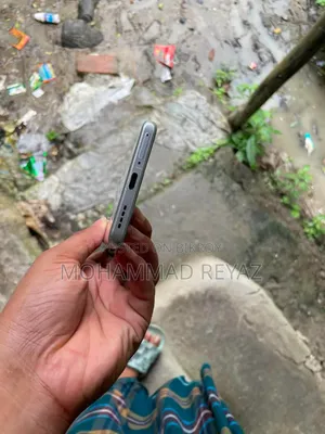 Realme 10 Pro+ 128 GB Bronze