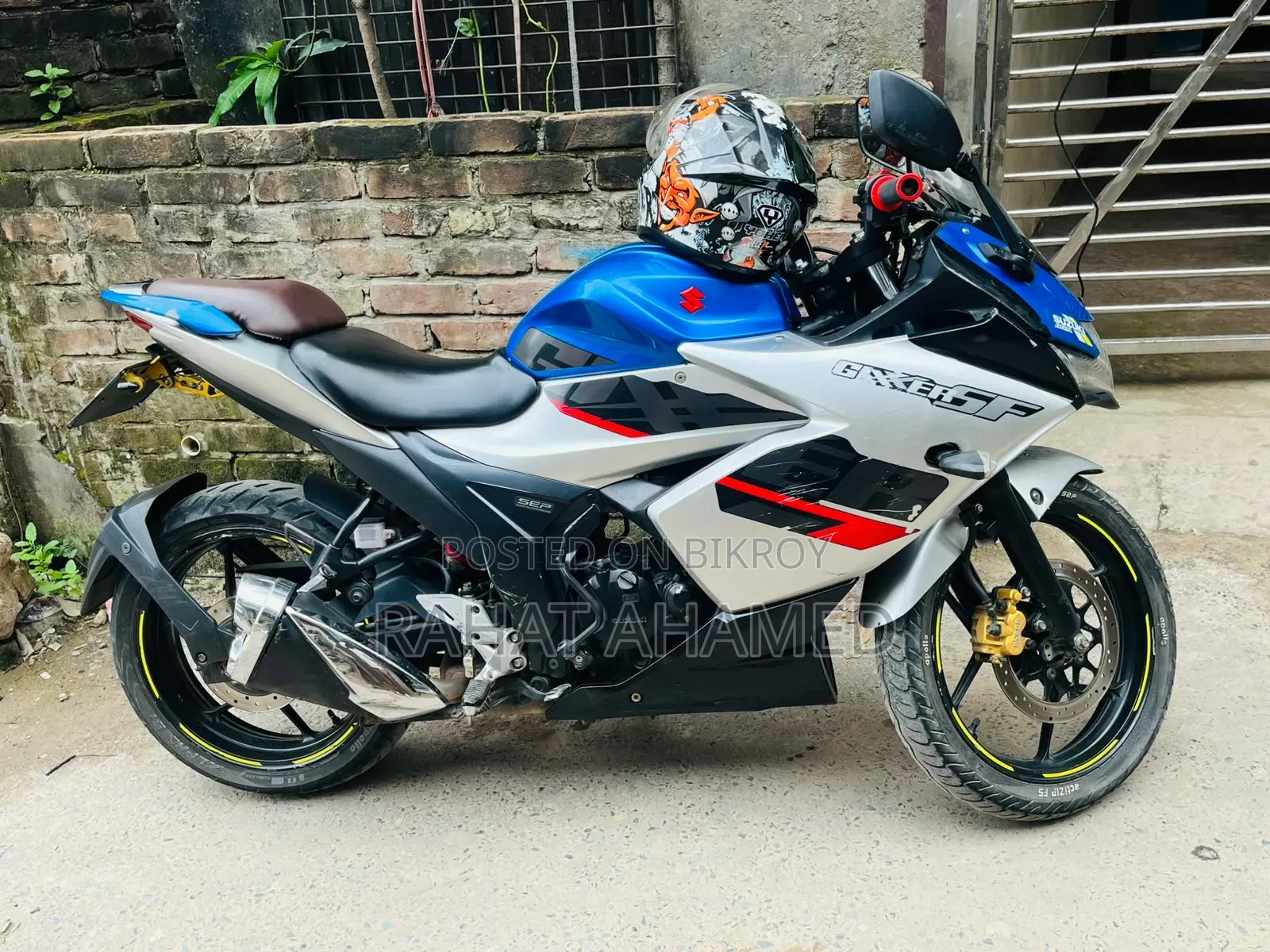 সুজুকি জিক্সার এসএফ ২০২১ ব্লু