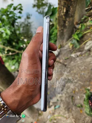 স্যামসাং গ্যালাক্সি এস২০ ১২৮ জিবি হোয়াইট