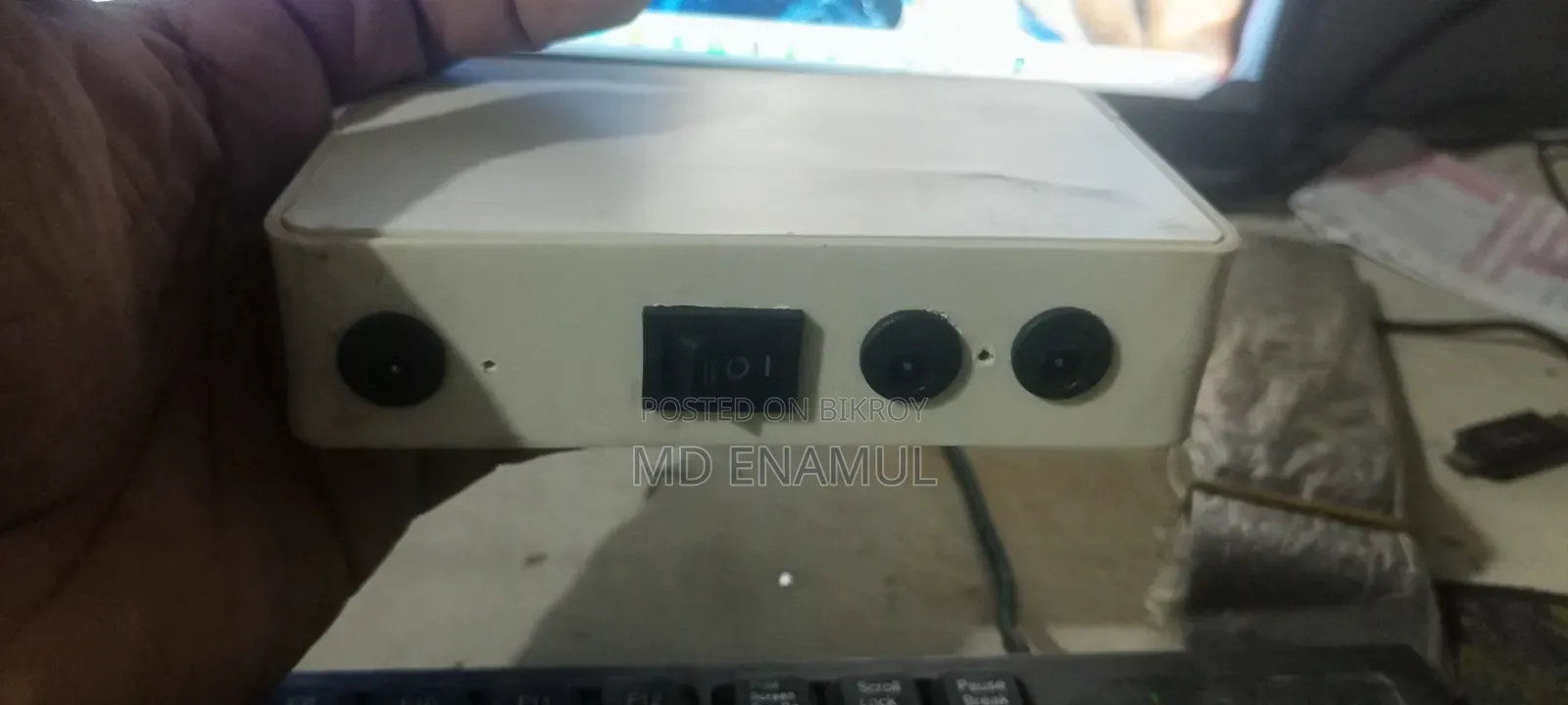 Router Mini UPS