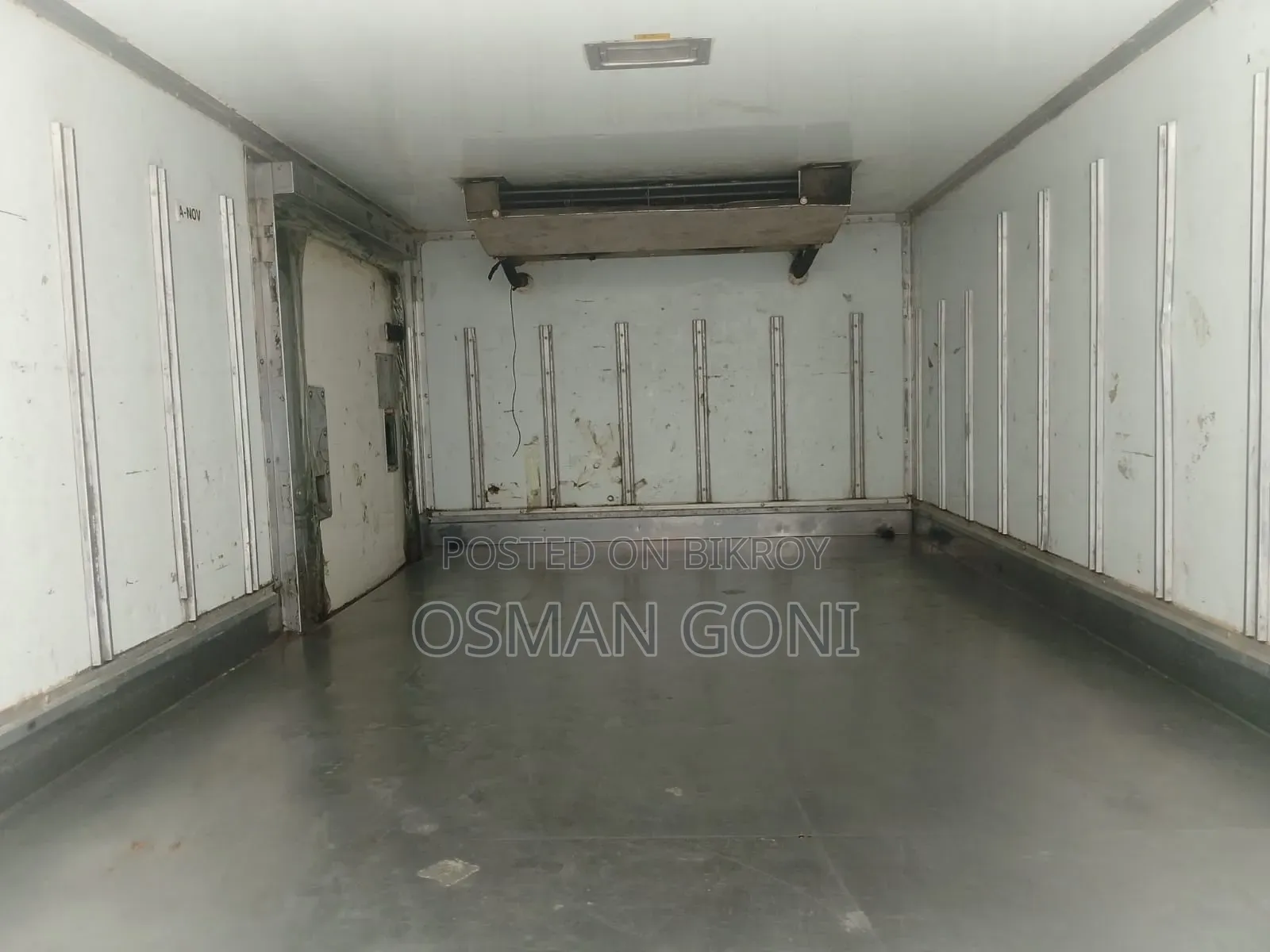 Isuzu Freezer Van