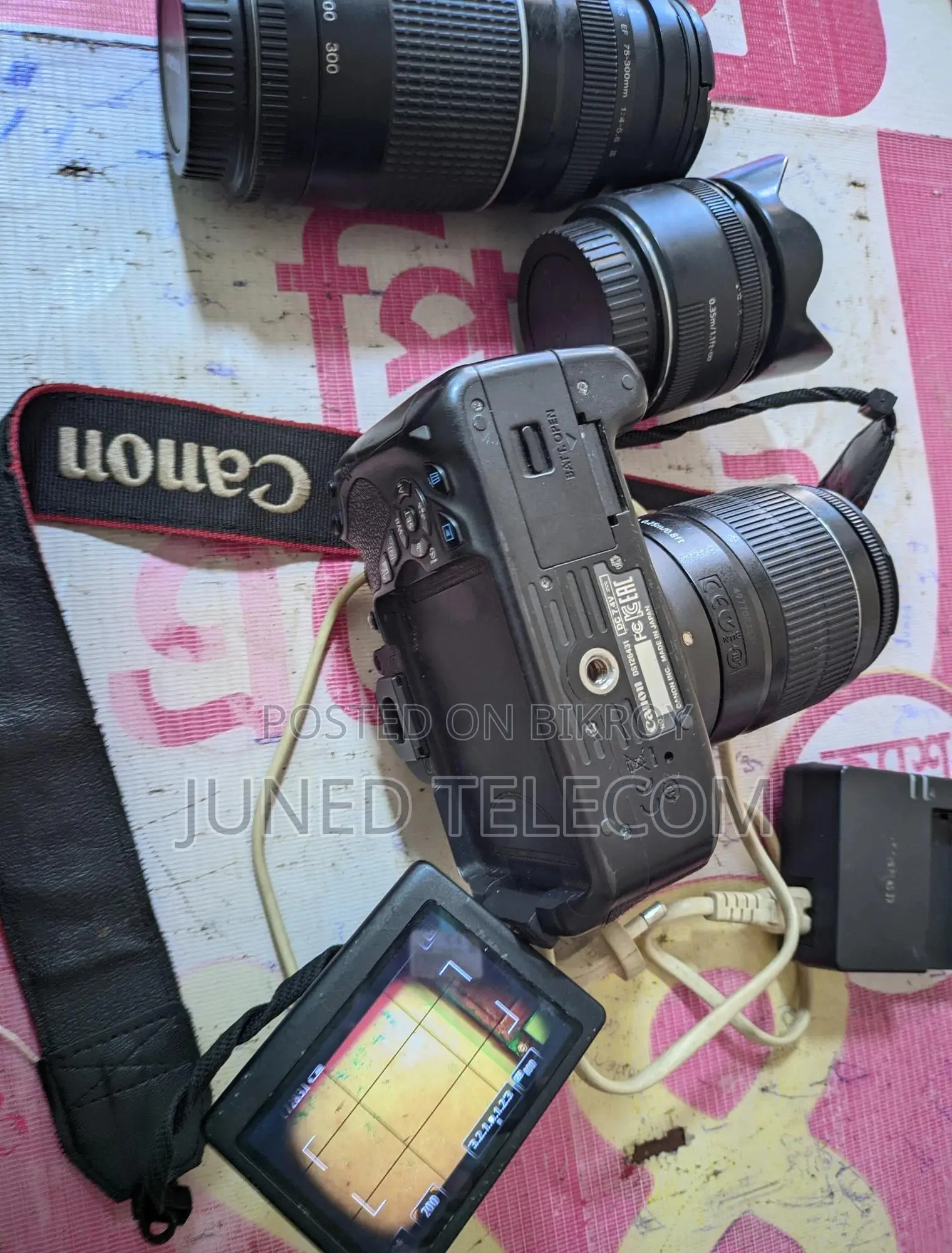 Cannon Eos 700D With Prime /Kitt/Zoom Lens,charger,bettery