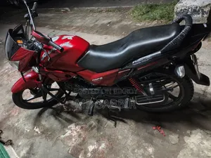 Hero Glamour 2014 Red