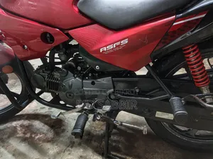 Hero Glamour 2014 Red