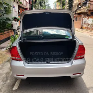 টয়োটা অ্যালিয়ন ২০০৫ সিলভার