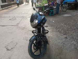 Bajaj Discover 150 2015 Black