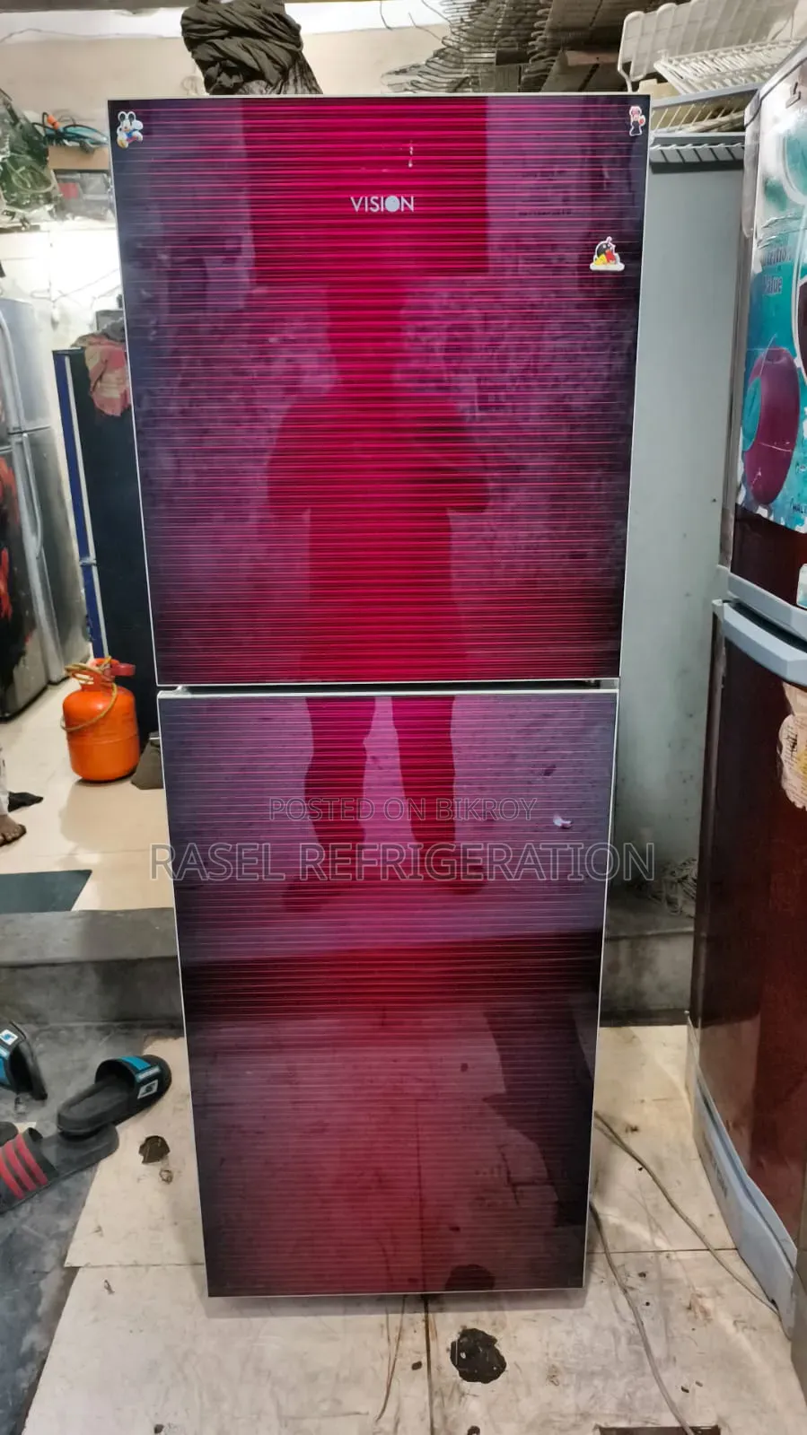 250 Liter Walton Vision Company Refrigerator for Sale