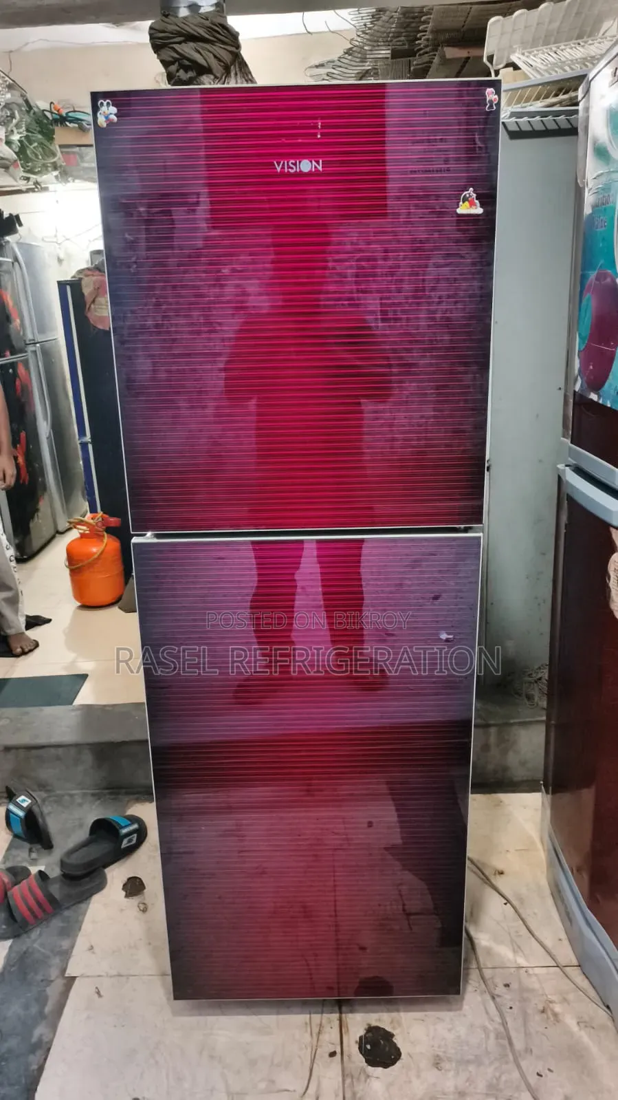 250 Liter Walton Vision Company Refrigerator for Sale