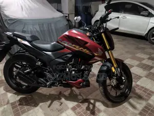 Honda Hornet 2.0 2024 Red