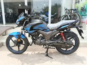 Hero Hunk 2025 Black