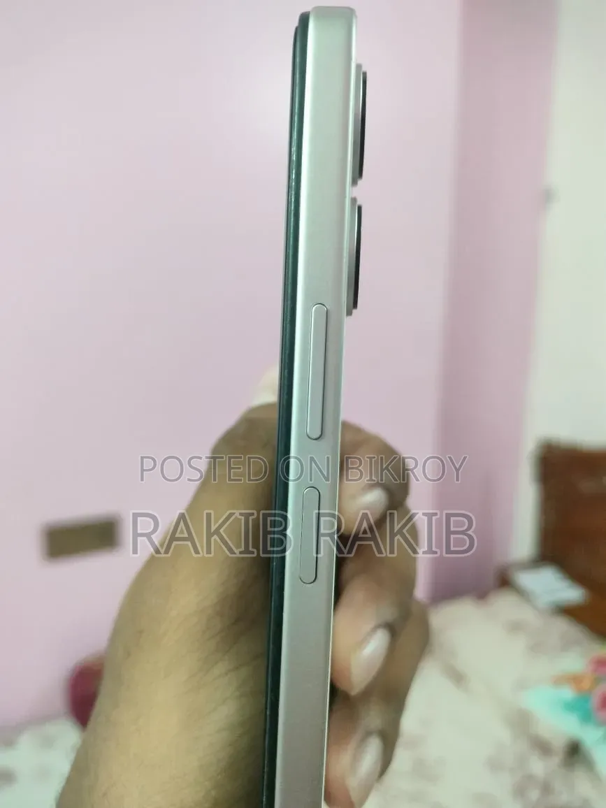 ভিভো ওয়াই০৫ ৬৪ জিবি হোয়াইট