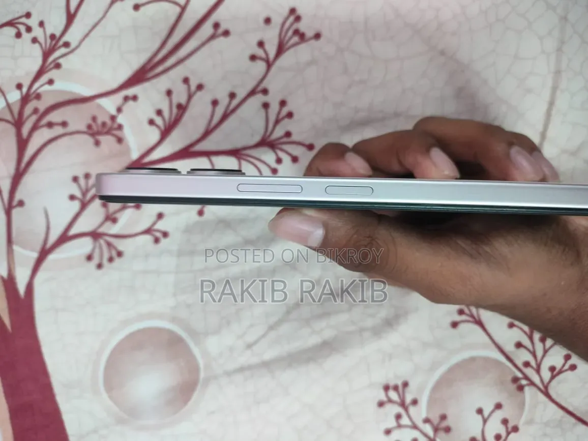 ভিভো ওয়াই০৫ ৬৪ জিবি হোয়াইট